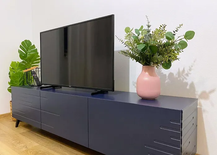 Cozy North Railway St - 4 Min Walk * Bukarest