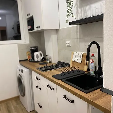 Cozy North Railway St - 4 Min Walk Διαμέρισμα