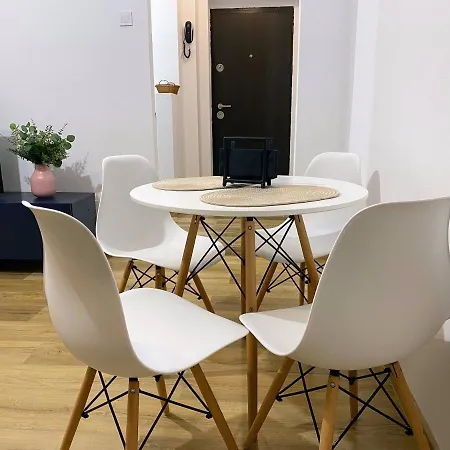 Cozy North Railway St - 4 Min Walk Appartement *